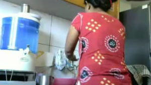 Sexy couple’s full video in hot kitchen