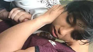 Young Pakistani woman gives blow job to black NRI boyfriend