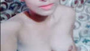 Part of Linda Nua's girl, Lankan beauty in cute nude photos.