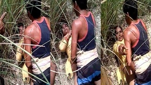 Moniker turathi video dehati sexy starlet Bihari randi in hot scenes.