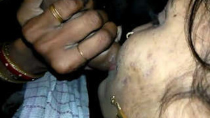 Hot Indian hunk gets a quick blow job
