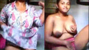 Beautiful college girl from Tamil Nadu posing naked.