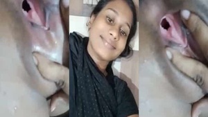 Bathroom show with a naked Bengali beauty
