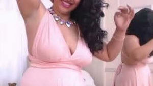 A naked Indian model shows her private parts.