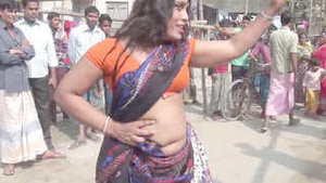 Desi tia sexy dança