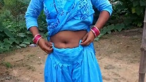 Peeing hot Desi Bhabi by the river
