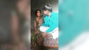 Hot rural woman seduces MMS subscriber for sex
