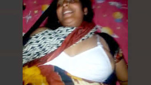 Desi Bhabhi fucked at night